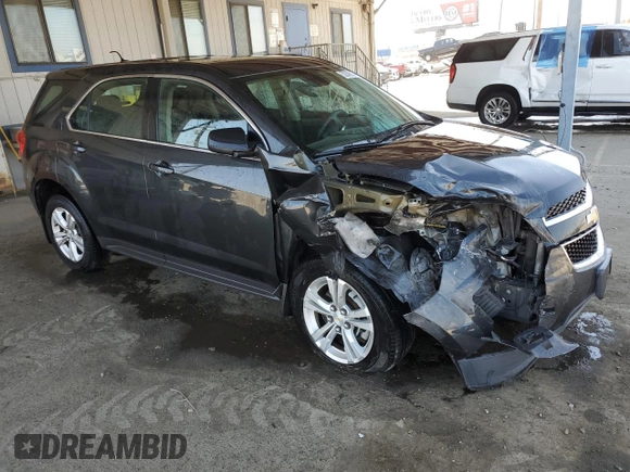2014 Chevrolet Equinox LS z VIN 2GNALAEK6E6126476, wystawiony jako Copart lot #52049005 z przebiegiem 121 980 mil mil oraz Szkoda całkowita • Salvage title. Historia ofert i sprzedaży dostępna na DreamBid. Obrazek 4.