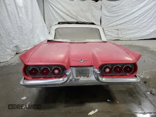 1960 Ford Thunderbird с VIN 0Y73Y100324, выставлен на аукционе Copart как лот 57470975 с пробегом 15 301 миль миль и Чистый • Clean title. История ставок и продаж доступна на DreamBid. Изображение 6.