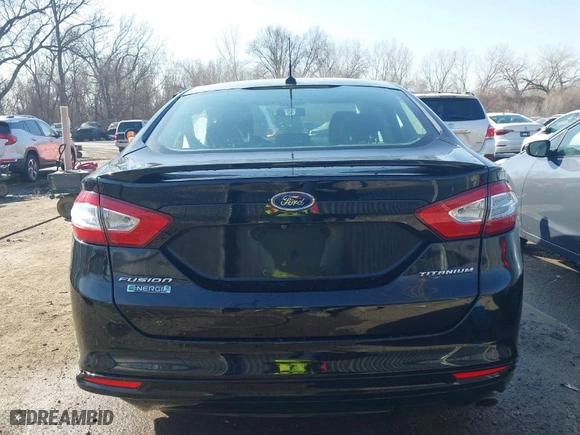 2016 Ford Fusion Energi Titanium with VIN 3FA6P0SU3GR273200, listed as a IAAI auction lot 41769899 with 152,193 mi miles. Bid and sale history available at carsss.com. Image 16.