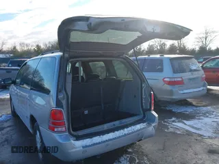 2005 Mercury Monterey z VIN 2MRDA22255BJ00896, wystawiony jako IAAI lot #41331699 z przebiegiem Nie podano mil oraz . Historia ofert i sprzedaży dostępna na DreamBid. Obrazek 3.