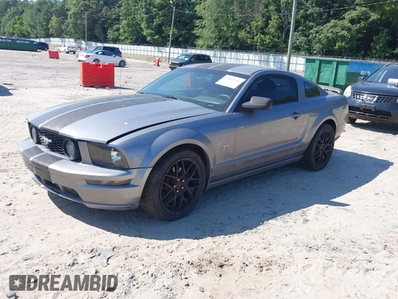 2006 Ford Mustang GT Deluxe with VIN 1ZVFT82H265198298, listed as a IAAI auction lot 42845581 with 198,600 mi miles and . Bid and sale history available at DreamBid. Image 17.