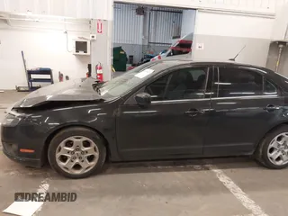 2011 Ford Fusion SE with VIN 3FAHP0HA9BR128452, listed as a IAAI auction lot 41798473 with 136,844 mi miles. Bid and sale history available at carsss.com. Image 14.
