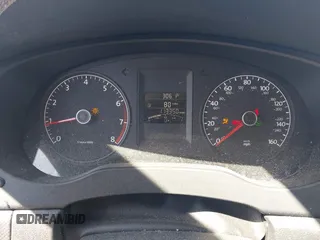 2014 Volkswagen Jetta S z VIN 3VW2K7AJ6EM305345, wystawiony jako IAAI lot #42222726 z przebiegiem 113 350 mil mil oraz . Historia ofert i sprzedaży dostępna na DreamBid. Obrazek 7.