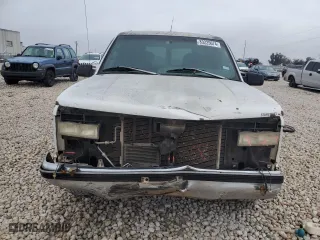 1996 GMC Suburban with VIN 1GDEC16R1TJ741423, listed as a Copart auction lot 83225074 with 488,815 mi miles and Salvage Title. Bid and sale history available at carsss.com. Image 5.