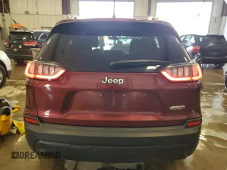 2019 Jeep Cherokee Latitude Plus with VIN 1C4PJLLB3KD111518, listed as a Copart auction lot 59540335 with 70,711 mi miles and Salvage title. Bid and sale history available at DreamBid. Image 6.
