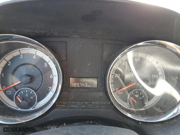 2016 Dodge Grand Caravan American Value Pkg with VIN 2C4RDGBG9GR219957, listed as a Copart auction lot 45212515 with 189,743 mi miles and Salvage Title. Bid and sale history available at carsss.com. Image 9.
