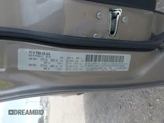 2020 Jeep Cherokee Limited с VIN 1C4PJMDX9LD538879, выставлен на аукционе IAAI как лот 42115301 с пробегом 49 429 миль миль и . История ставок и продаж доступна на DreamBid. Изображение 9.