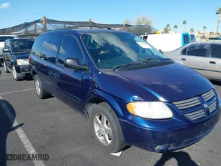 2006 Dodge Grand Caravan SXT with VIN 2D4GP44L86R800441, listed as a IAAI auction lot 41799953 with 181,462 mi miles. Bid and sale history available at carsss.com. Image 6.