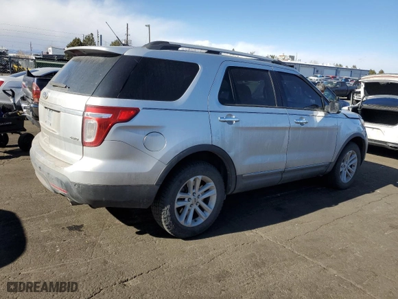 2013 Ford Explorer XLT with VIN 1FM5K8D82DGC00594, listed as a Copart auction lot 44257005 with 144,474 mi miles and Salvage Title. Bid and sale history available at carsss.com. Image 3.