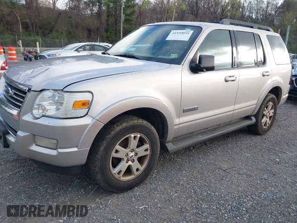 2007 Ford Explorer XLT with VIN 1FMEU73E97UB44364, listed as a IAAI auction lot 41939059 with 193,812 mi miles. Bid and sale history available at carsss.com. Image 2.