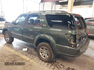 2006 Toyota Sequoia SR5 with VIN 5TDBT44A16S262643, listed as a IAAI auction lot 41658275 with 403,034 mi miles and . Bid and sale history available at DreamBid. Image 3.