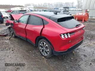 2021 Ford Mustang Mach-E Premium с VIN 3FMTK3SU7MMA51535, выставлен на аукционе IAAI как лот 41965460 с пробегом Не указан миль и . История ставок и продаж доступна на DreamBid. Изображение 3.