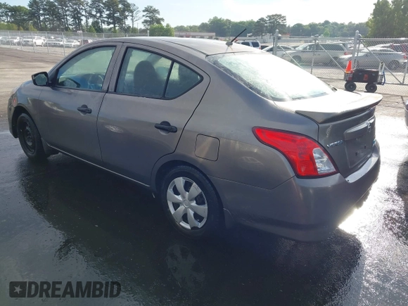 2016 Nissan Versa SV with VIN 3N1CN7AP4GL886522, listed as a IAAI auction lot 42201133 with 123,134 mi miles and . Bid and sale history available at DreamBid. Image 3.