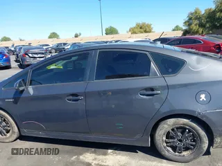 2015 Toyota Prius Four with VIN JTDKN3DU5F0440037, listed as a IAAI auction lot 41847530 with 160,793 mi miles. Bid and sale history available at carsss.com. Image 15.