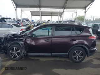 2017 Toyota RAV4 XLE с VIN 2T3WFREV5HW389968, выставлен на аукционе IAAI как лот 42359862 с пробегом 76 828 миль миль и . История ставок и продаж доступна на DreamBid. Изображение 15.