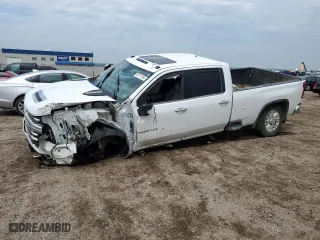 2021 Chevrolet Silverado 3500HD High Country with VIN 1GC4YVEY3MF135272, listed as a Copart auction lot 67717404 with 34,408 mi miles and Salvage Title. Bid and sale history available at carsss.com. Image 1.