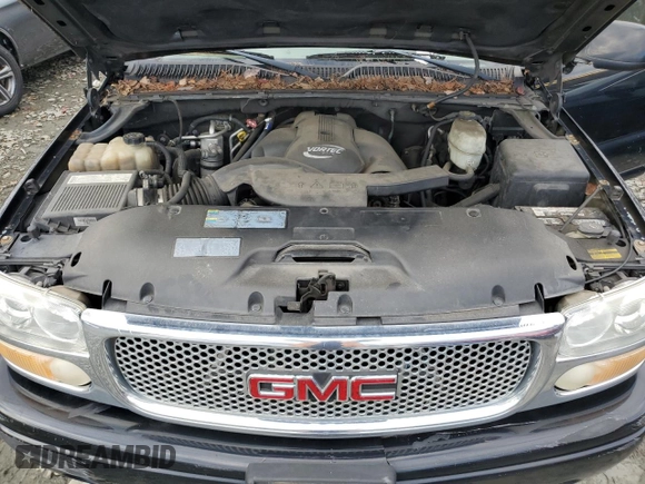 2006 GMC Yukon XL Denali with VIN 1GKFK66U96J120727, listed as a Copart auction lot 81932804 with 333,701 mi miles and Non Repairable. Bid and sale history available at carsss.com. Image 12.