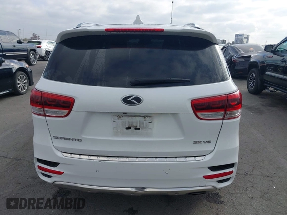 2016 Kia Sorento SX with VIN 5XYPK4A52GG071148, listed as a IAAI auction lot 41543872 with 115,105 mi miles. Bid and sale history available at carsss.com. Image 17.