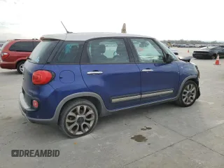 2015 FIAT 500L Urbana Trekking with VIN ZFBCFADH5FZ033732, listed as a Copart auction lot 82686434 with 90,690 mi miles and Clean Title. Bid and sale history available at carsss.com. Image 3.