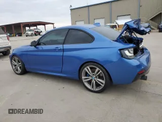 2015 BMW 2 Series M235i z VIN WBA1J7C54FV288793, wystawiony jako Copart lot #42937235 z przebiegiem Nie podano mil oraz Czysty tytuł • Clean title. Historia ofert i sprzedaży dostępna na DreamBid. Obrazek 2.