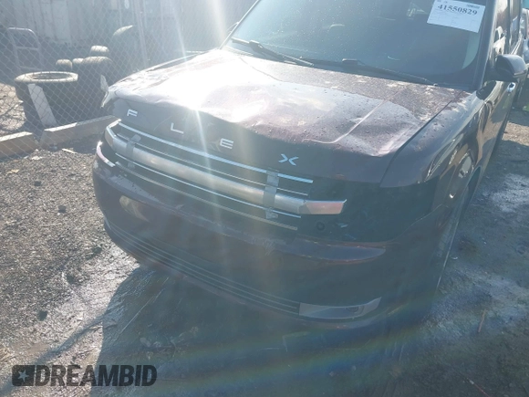 2017 Ford Flex Limited with VIN 2FMHK6D8XHBA10072, listed as a IAAI auction lot 41550829 with 132,995 mi miles. Bid and sale history available at carsss.com. Image 6.