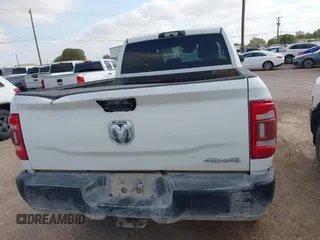 2022 Ram 2500 Tradesman с VIN 3C6UR5CJ4NG203881, выставлен на аукционе IAAI как лот 42513409 с пробегом 138 265 миль миль и . История ставок и продаж доступна на DreamBid. Изображение 16.