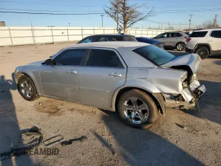 2005 Chrysler 300 with VIN 2C3JA43R65H528703, listed as a Copart auction lot 42057285 with 159,316 mi miles and Salvage Title. Bid and sale history available at carsss.com. Image 2.