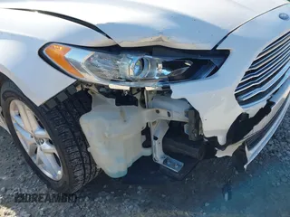 2016 Ford Fusion SE with VIN 1FA6P0HD6G5129649, listed as a IAAI auction lot 41740215 with 94,410 mi miles and . Bid and sale history available at carsss.com. Image 6.