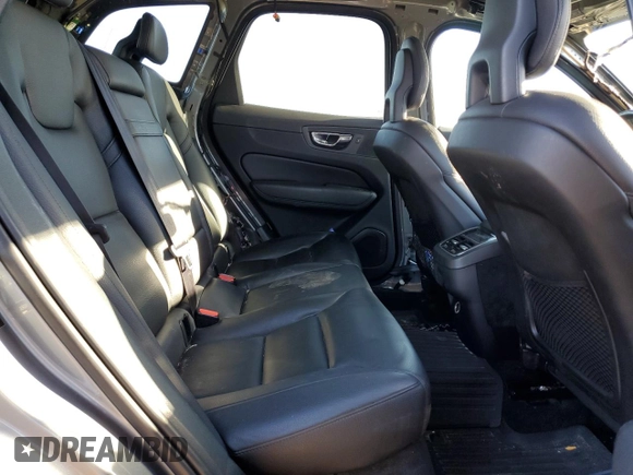 2018 Volvo XC60 Inscription with VIN LYVA22RLXJB088163, listed as a Copart auction lot 77158284 with 45,918 mi miles and Clean Title. Bid and sale history available at DreamBid. Image 11.