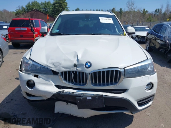 2017 BMW X3 xDrive28i z VIN 5UXWX9C52H0D96737, wystawiony jako IAAI lot #42094100 z przebiegiem 86 641 mil mil oraz . Historia ofert i sprzedaży dostępna na DreamBid. Obrazek 12.