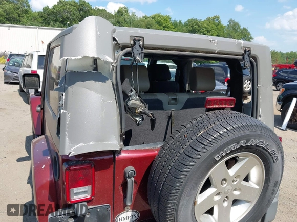 2007 Jeep Wrangler Sahara with VIN 1J8FA54157L203426, listed as a IAAI auction lot 42722278 with 168,756 mi miles and . Bid and sale history available at DreamBid. Image 6.