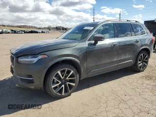 2018 Volvo XC90 Momentum with VIN YV4A22PK9J1334506, listed as a Copart auction lot 47961385 with 87,587 mi miles and Salvage Title. Bid and sale history available at carsss.com. Image 1.