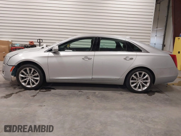 2016 Cadillac XTS Luxury Collection with VIN 2G61N5S38G9153304, listed as a IAAI auction lot 41837581 with 160,884 mi miles. Bid and sale history available at carsss.com. Image 14.