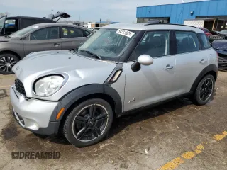 2012 MINI Countryman S with VIN WMWZC5C59CWL61048, listed as a Copart auction lot 54211965 with 136,953 mi miles and Clean Title. Bid and sale history available at DreamBid. Image 1.