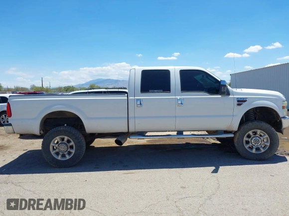 2008 Ford F-250 XL z VIN 1FTSW21R18ED34925, wystawiony jako IAAI lot #42425506 z przebiegiem 232 672 mil mil oraz . Historia ofert i sprzedaży dostępna na DreamBid. Obrazek 13.