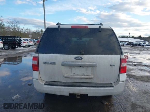 2010 Ford Expedition Max Limited with VIN 1FMJK2A57AEB67928, listed as a IAAI auction lot 41662443 with 181,892 mi miles. Bid and sale history available at carsss.com. Image 16.