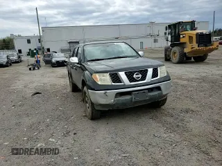 2008 Nissan Frontier SE z VIN 1N6AD07U28C442383, wystawiony jako Copart lot #52042495 z przebiegiem 137 155 mil mil oraz Szkoda całkowita • Salvage title. Historia ofert i sprzedaży dostępna na DreamBid. Obrazek 10.