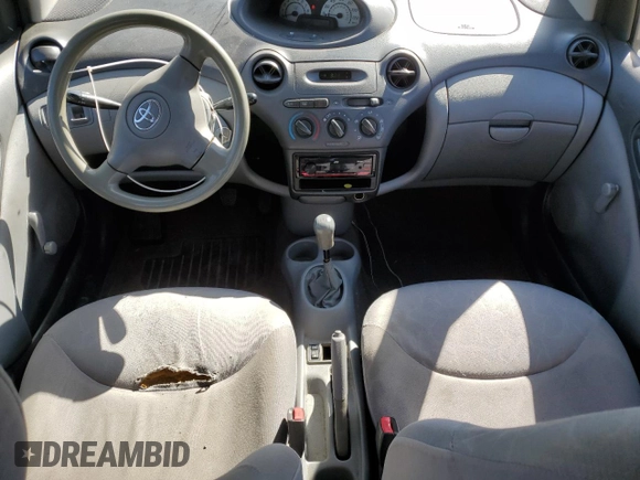 2003 Toyota ECHO z VIN JTDBT123835041996, wystawiony jako Copart lot #51505215 z przebiegiem 292 913 mil mil oraz Czysty tytuł • Clean title. Historia ofert i sprzedaży dostępna na DreamBid. Obrazek 8.