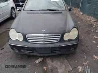 2007 Mercedes-Benz C 280 Luxury with VIN WDBRF92H77F911784, listed as a IAAI auction lot 41735959 with 156,800 mi miles and . Bid and sale history available at DreamBid. Image 6.