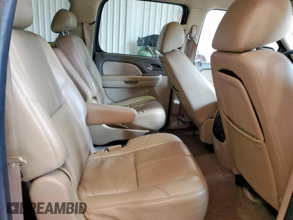 2010 Chevrolet Suburban LT с VIN 1GNUCJE06AR222604, выставлен на аукционе Copart как лот 61961725 с пробегом 206 588 миль миль и Чистый • Clean title. История ставок и продаж доступна на DreamBid. Изображение 11.