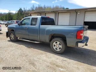 2008 Chevrolet Silverado 1500 LT w/2LT with VIN 2GCEC190081326449, listed as a Copart auction lot 49590565 with 309,997 mi miles and Salvage Title. Bid and sale history available at carsss.com. Image 2.