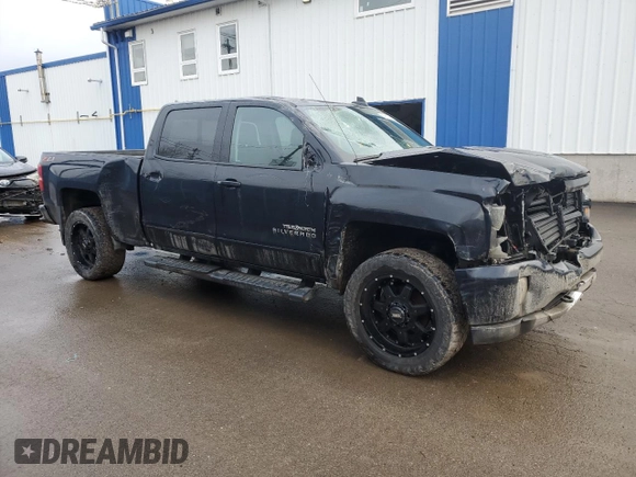 2018 Chevrolet Silverado 1500 LT with VIN 1GCUKREC0JF103260, listed as a Copart auction lot 86962104 with 202,480 mi miles and Salvage Title. Bid and sale history available at DreamBid. Image 4.
