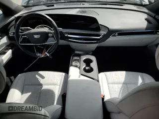 2024 Cadillac LYRIQ Luxury z VIN 1GYKPRRK6RZ104038, wystawiony jako Copart lot #51623145 z przebiegiem Nie podano mil oraz Szkody całkowita. Historia ofert i sprzedaży dostępna na DreamBid. Obrazek 8.