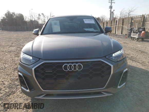 2022 Audi Q5 S line Premium z VIN WA1GAAFY0N2140330, wystawiony jako IAAI lot #41756318 z przebiegiem 39 165 mil mil oraz . Historia ofert i sprzedaży dostępna na DreamBid. Obrazek 13.