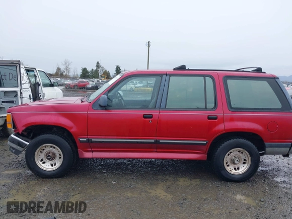 1994 Ford Explorer Eddie Bauer with VIN 1FMDU34XXRUE69130, listed as a IAAI auction lot 41594121 with 146,118 mi miles and . Bid and sale history available at DreamBid. Image 15.
