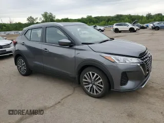 2023 Nissan Kicks SV z VIN 3N1CP5CV1PL534878, wystawiony jako Copart lot #58757175 z przebiegiem 23 351 mil mil oraz Szkoda całkowita • Salvage title. Historia ofert i sprzedaży dostępna na DreamBid. Obrazek 4.