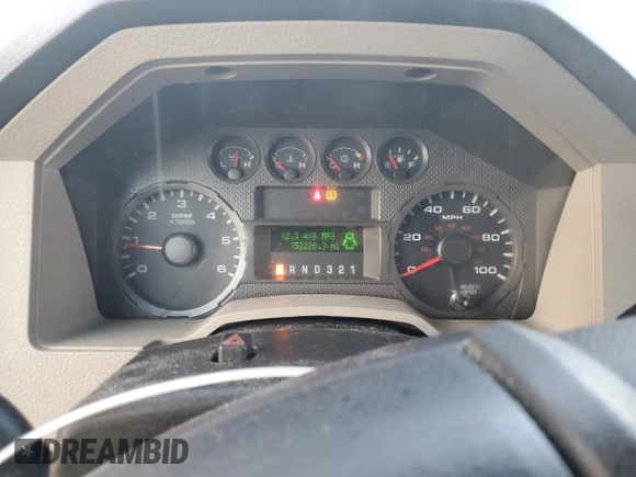 2010 Ford F-250 XL z VIN 1FTSX2B59AEA46522, wystawiony jako Copart lot #82400814 z przebiegiem 152 220 mil mil oraz Szkody całkowita. Historia ofert i sprzedaży dostępna na DreamBid. Obrazek 9.