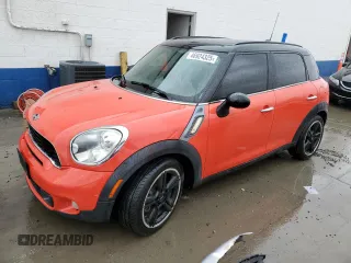 2012 MINI Countryman S with VIN WMWZC3C58CWM27870, listed as a Copart auction lot 46924325 with 117,911 mi miles and Salvage Title. Bid and sale history available at DreamBid. Image 1.