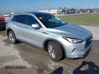 2020 Infiniti QX50 ESSENTIAL with VIN 3PCAJ5M31LF110368, listed as a IAAI auction lot 40828377 with 156,506 mi miles. Bid and sale history available at carsss.com. Image 1.
