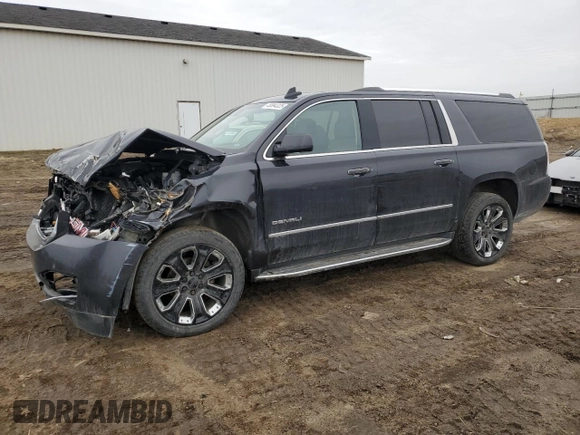 2020 GMC Yukon XL Denali with VIN 1GKS2HKJ2LR209302, listed as a Copart auction lot 45894325 with 161,098 mi miles and Salvage Title. Bid and sale history available at carsss.com. Image 1.